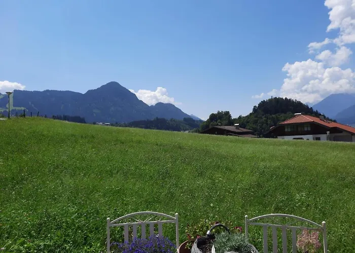 Roemerstrasse شقة *